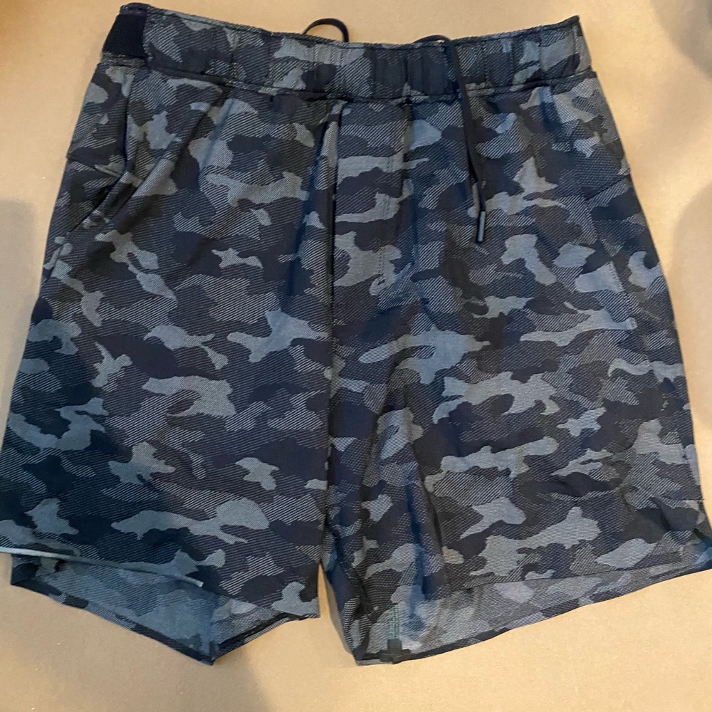 Mens lulu lemon shorts